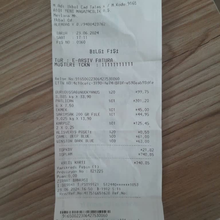 A101 Sarhoş Kasiyer Kız