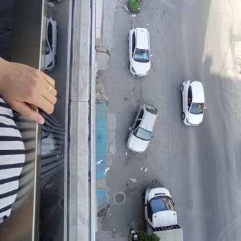 Denizli Büyükşehir Belediyesi Yol Çalış; Kaldırımların Düzensizliği