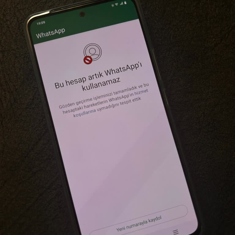 WhatsApp " Bu Hesap Artık WhatsApp Kullanamaz" Hatası Alıyorum