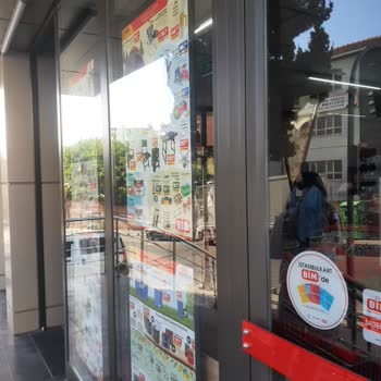 BİM De Ürün Satmak İstemeyen Mağaza Müdürü