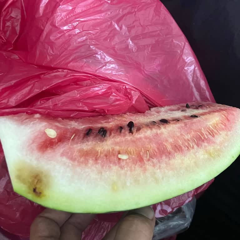 Carrefour SA Çürük Karpuz Satması