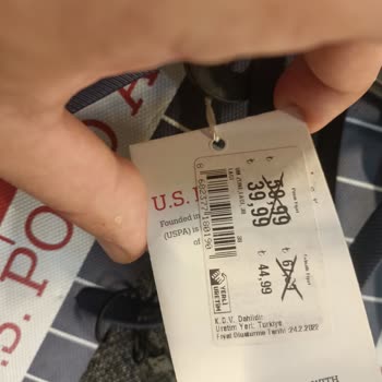 FLO Ayakkabı FLO Outlet Mağazasında Fiyat Etiketi Aldatmacası Ve Mağduriyetim