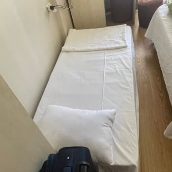 Ay Işığı Otel En Pis Otel