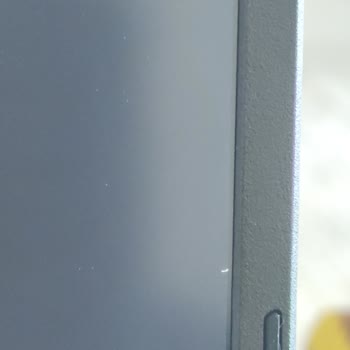 Teknorya Ölü Pikselli Ayıplı Laptop