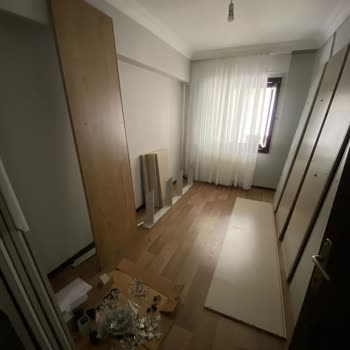2 Haftadır Eşyalar Ortada Kurulum İçin Beklenmekte - Kelebek Mobilya