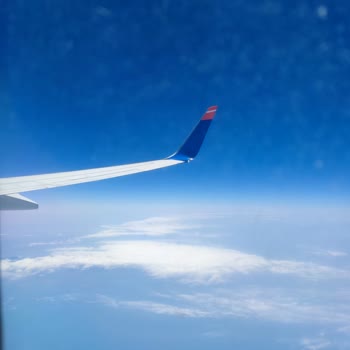 Sunexpress Hava Yollarında Yolculuk Etim Valizimi Kırmışlar