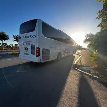 Isparta Petrol Turizm Otobüs Değil Şehir İçi Dolmuş Gibi