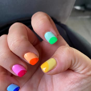 Emsal Doğan Güzellik ve Tırnak Merkezi Mersin Tırnak Bakım Hizmetleri Değerlendirmesi