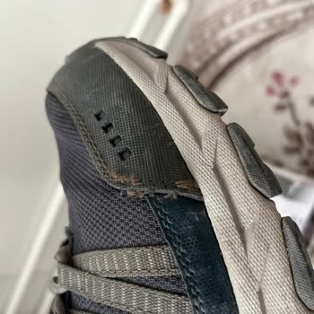 Skechers Ayakkabı Dikiş Problemi