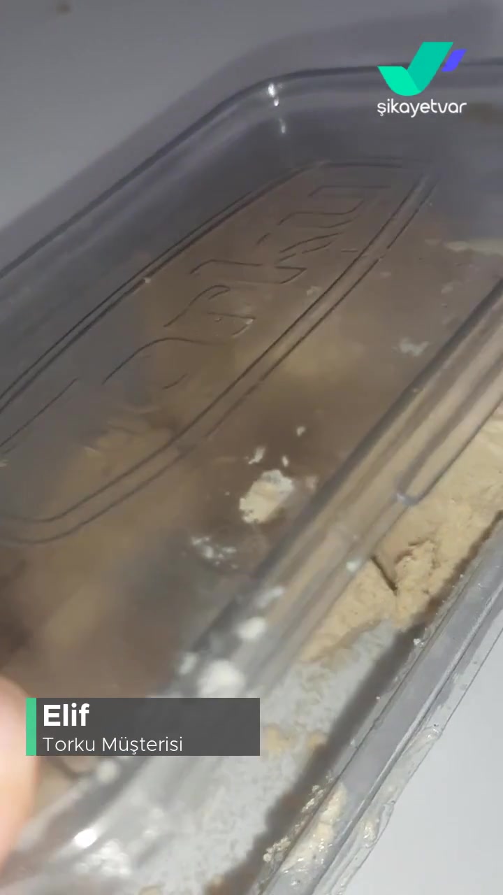 Torku Helvanın İçinde Çıkan Saç! videonun kapak resmi