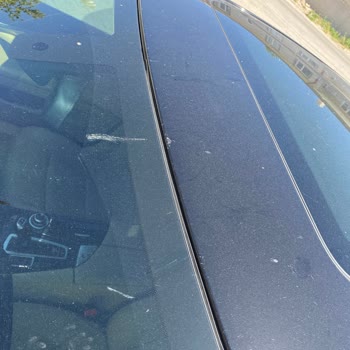 BMW Her Aracında Görülen Cam Plastiği