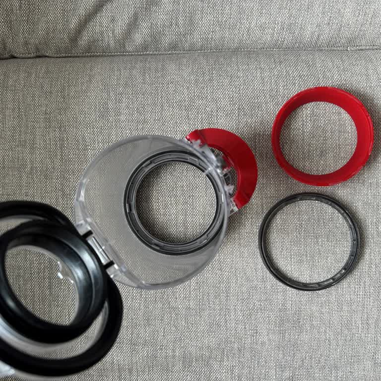 Dyson Tasarım Hatasıyla Müşterisini Mağdur Ediyor