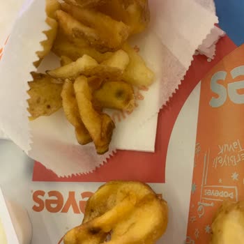 Popeyes İlgisizlik Soğuk Ve Kötü Sipariş