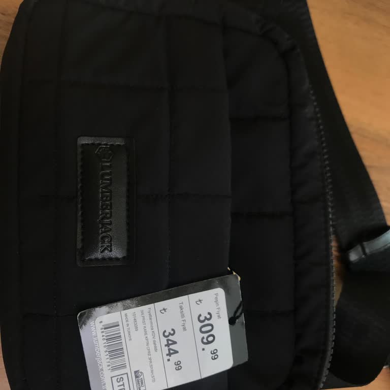 FLO Ayakkabı FLO' Nun Mağduriyeti Gidermemesi Müşteri Memnuniyetsizliği