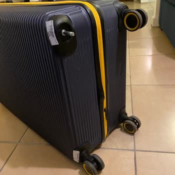 AJet (Anadolu Jet) İlk Uçuşumda Valizim Kırıldı, Tazminat Yetersiz