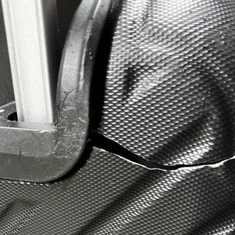 THY Uçuşunda Kırık Valiz Sorunum Günlerdir Çözülmedi!