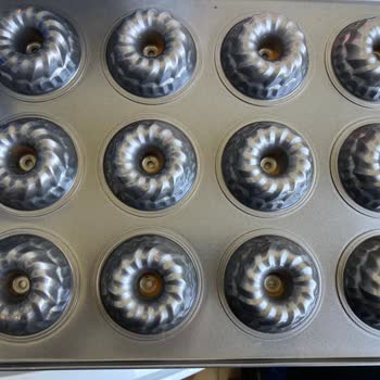 Karaca Züccaciye Karaca Muffin Kek Kalıpları Paslandı