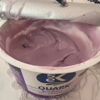 Sek Quart İçinden Çıkan Sert Madde Şoku
