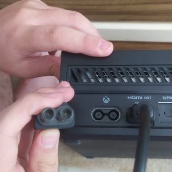 X Box One Adaptör Uyumsuz