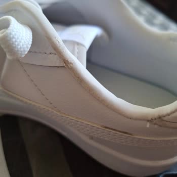 FLO Ayakkabı FLO Markasından Beklenmeyen Davranış.