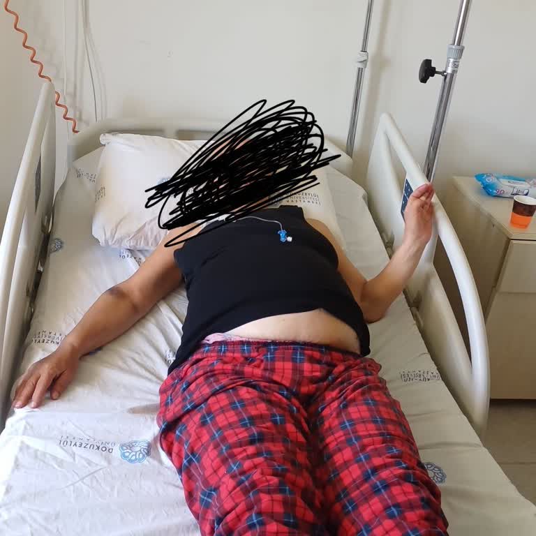 Dokuz Eylül Üniversitesi Tıp Fakültesi Kanser Hastası Annem Şu An Mağdur Ediliyor
