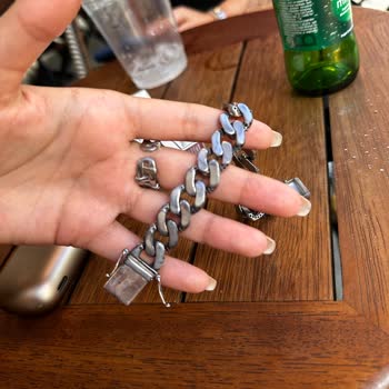 Zen Pırlanta Zen Vadi İstanbul'dan Aldığım Bileklik Paslanıyor Ve Çiziliyor