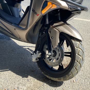 RKS Motor RKS Newlight 125 Pro Ön Fren Vidası Düştü