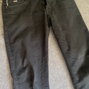 Mavi Marka Pantolon Renk Solması