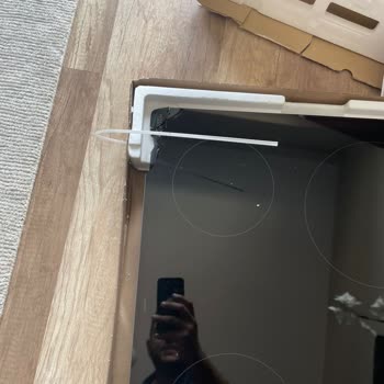 Siemens Ev Aletleri Ocak Kırık Çıktı Ve Değişim Yapılmıyor