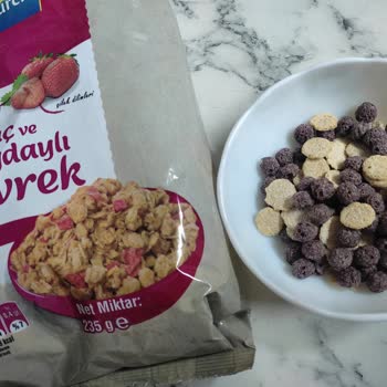 A101' İn Burch Markalı Pirinç Ve Buğdaylı Gevreğin İçeriği