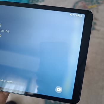 Ekran Sararmasını Samsung, Kullanıcı Hatasına Bağlıyor.