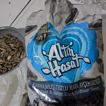 BİM Den Aldığımız Çekirdek De Böcek Çıktı