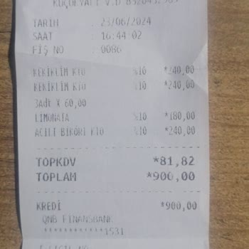 Tavuk Dünyası Müşteriye Vermediği Önem