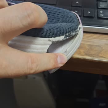 Garanti Li Ürünü Kabul Etmeyen Skechers