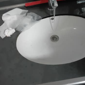 Kamil Koç Dudullu Tesisi Pislik İçinde