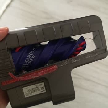 Dyson Cannot Provide Spare Parts. It Makes Customers Suffer!