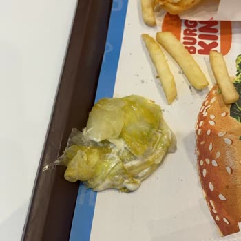 Burger King Bekledikten Sonra Isıtılmış Hamburger