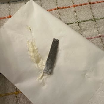 Embi Gıda Mantıdan Çıkan Karton Parçaları