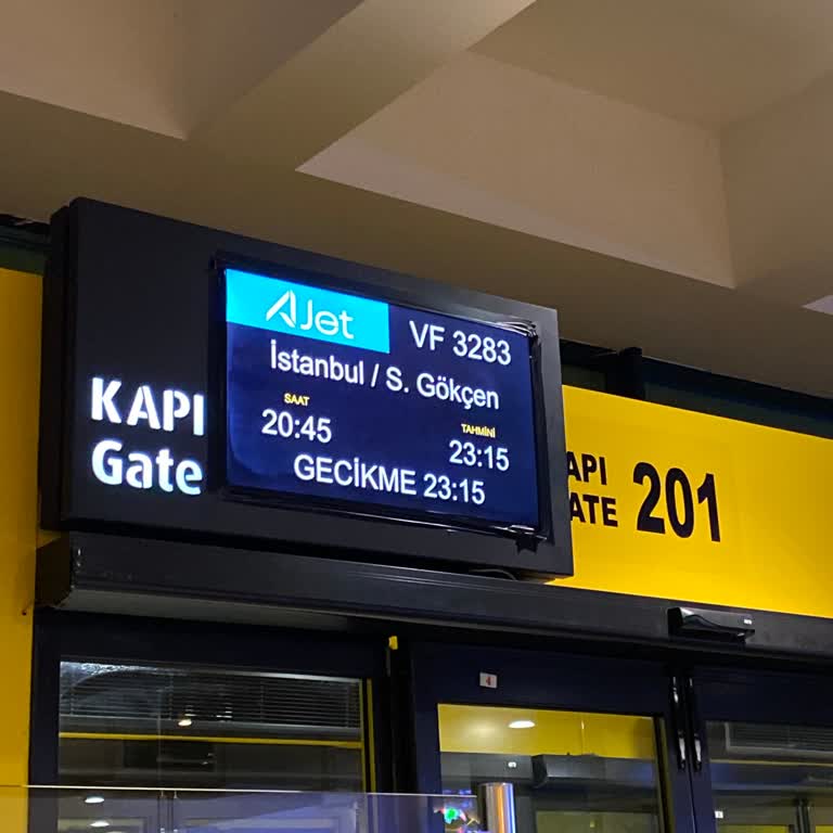 AJet (Anadolu Jet) Ordu Giresun 20:45 Olan Uçağın 23:15 Ertelenmesi