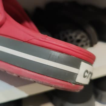 SuperStep Crocs Terlikte Çatlama Sorunu!