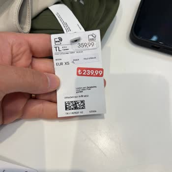 Capitol AVM H&M Şubesi Yönetici Üslubu Ve İade Sürecinin Yapılmaması