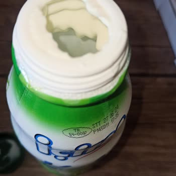 İçim Süt ve Süt Ürünleri İçim Kefir De Son Kullanma Tarihi Geçmemesine Rağmen Tortu Oluşması