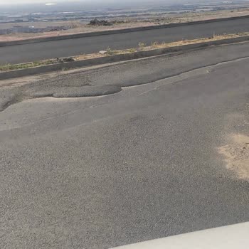 Selçuklu Belediyesi (Konya) Ardıçlı TOKİ'de Asfalt Ve Sinek Sorunları Acil Çözüm Bekliyor