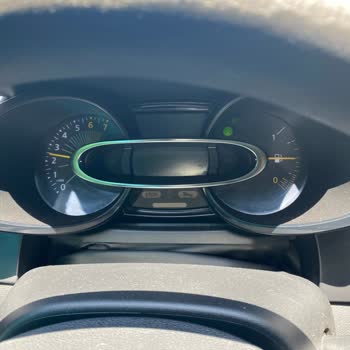 Renault Clio Gösterge Paneli Gitmesi