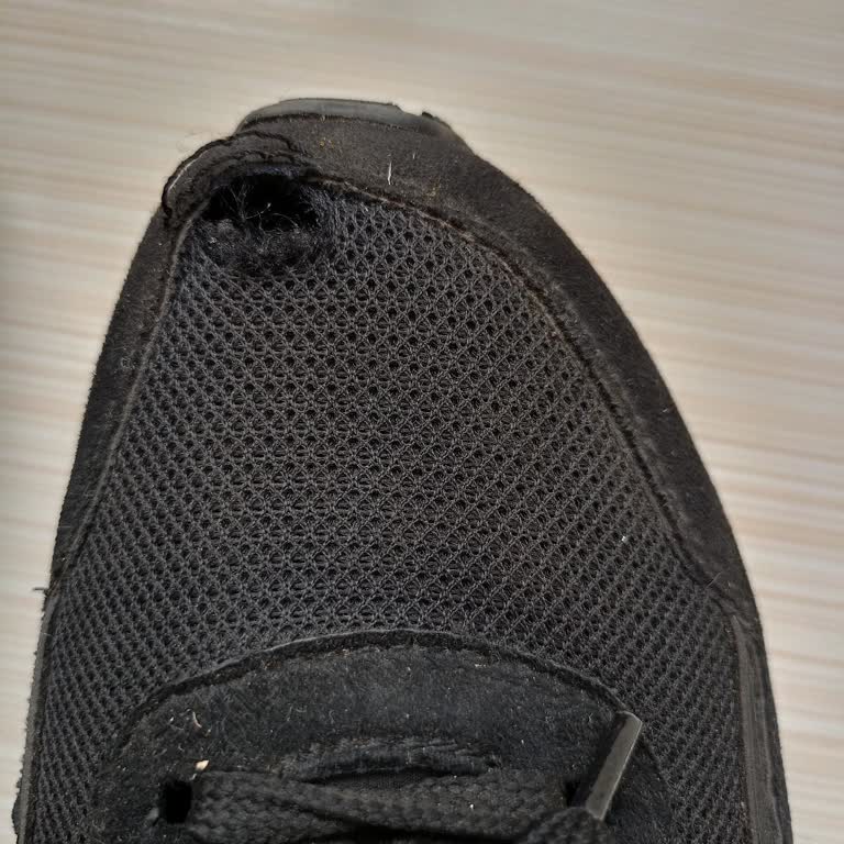 Kinetix Yırtılan Ayakkabının Değiştirilmemesi