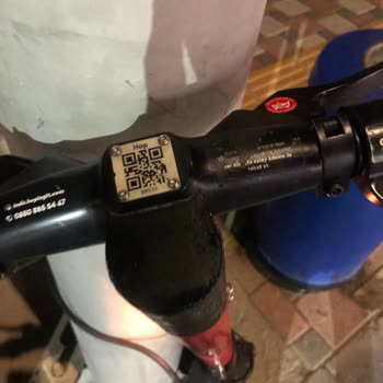 Foça Sahilde Kullanılamayan Hop Scooter Ve Haksız Ücret Kesintisi