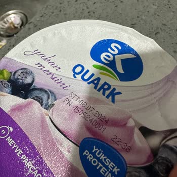 Sek Meyveli Yoğurt Küflü Ürün