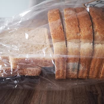 BİM Bozuk Ürün Ekmek