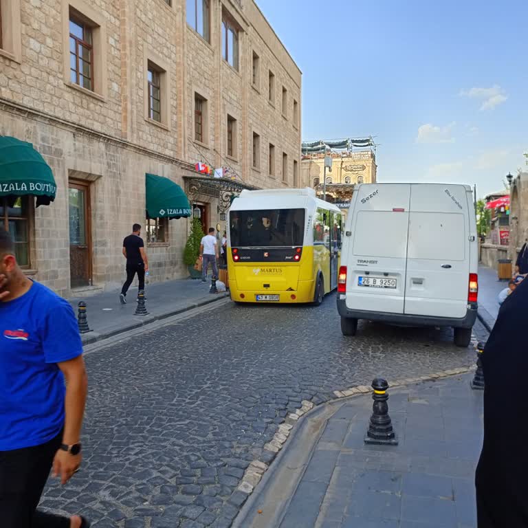 Mardin Büyükşehir Belediyesi Otobüs Şoförü Şikayet