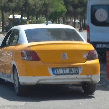 Taksiciler Odası Diyarbakır'da Taksimetreyi Açmadı Ve 2 Katı Ücret Talep Etti